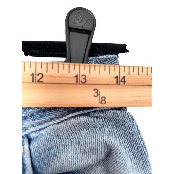 We The Free Jeans Womens 26 Mid Rise Destroyed Raw Hem Straight Crop Baggy Loose - Picture 11 of 14